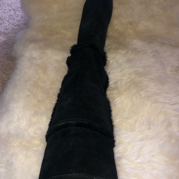 Bcbg just over the knees boot - Picture 3 of 10